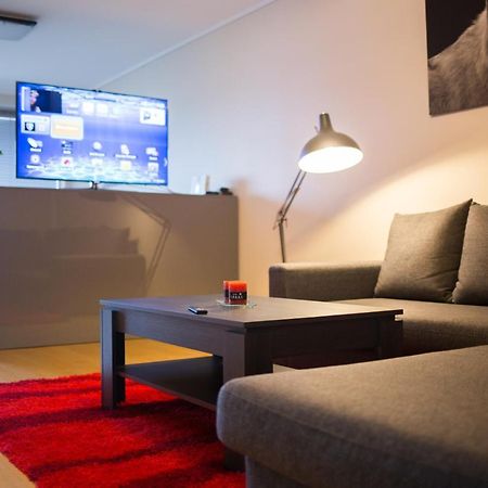 City Center Apartment Aida Пярну Екстер'єр фото