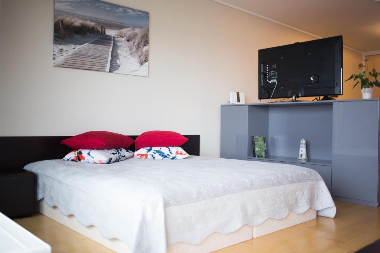 City Center Apartment Aida Пярну Екстер'єр фото